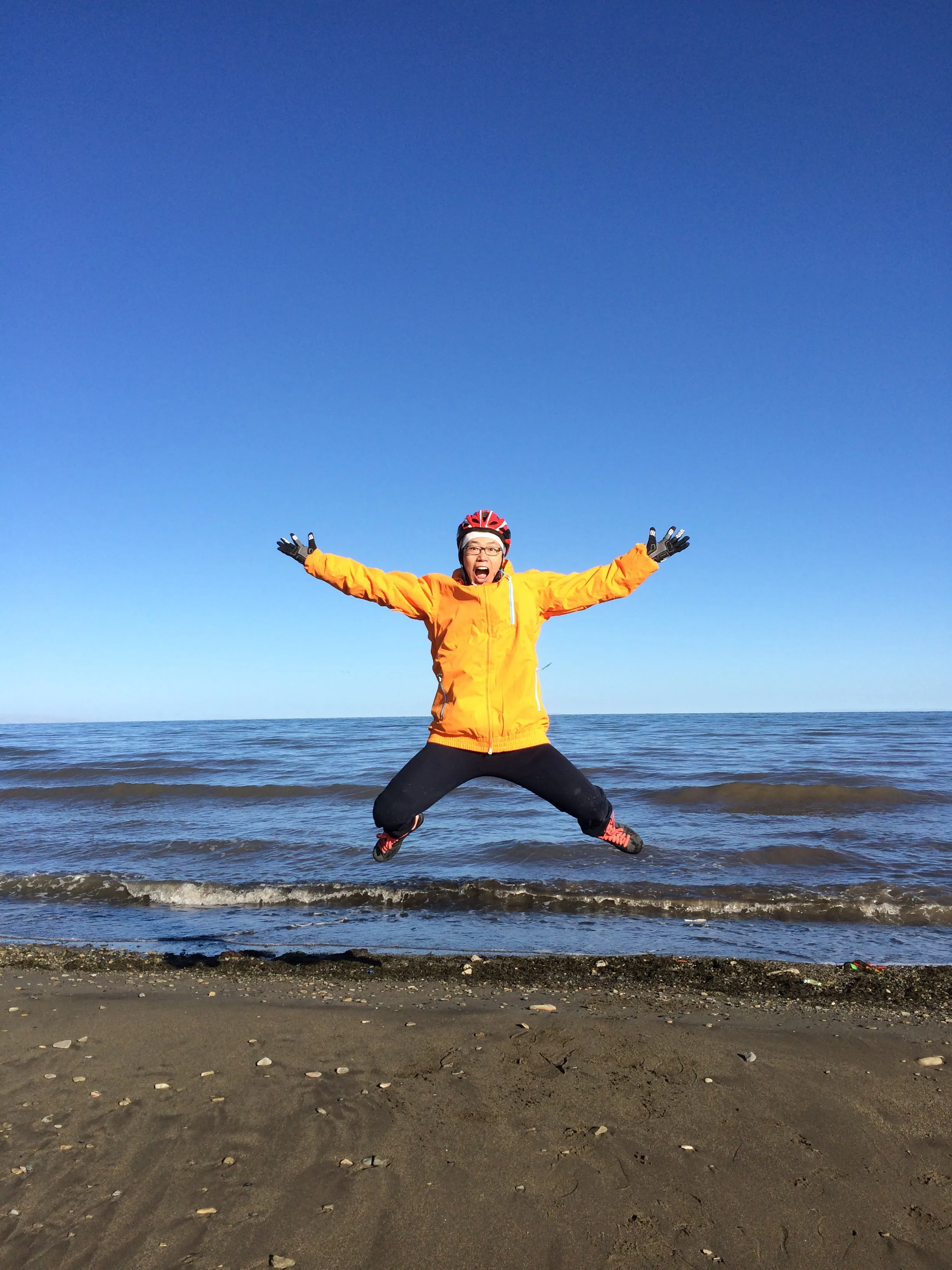 Cycling around Qinghai Lake